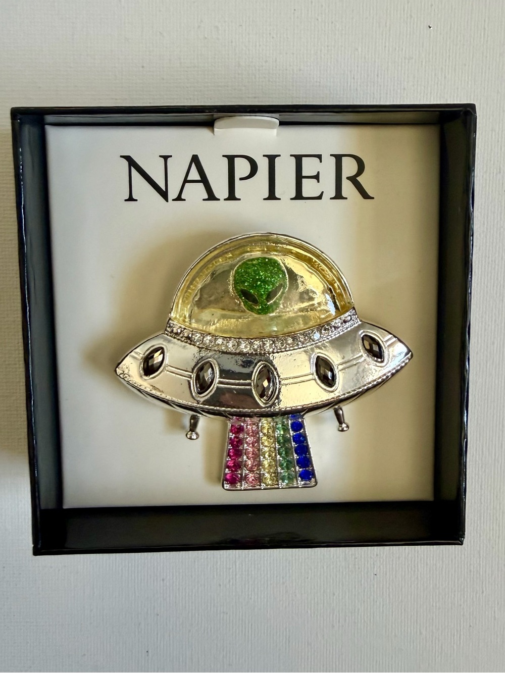 NIB Napier Silver-Tone UFO Brooch with Green Alien and Rainbow Beam💚